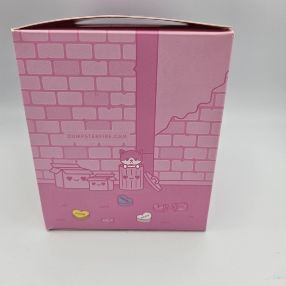 100% Soft Love is like a Dumpster Fire Valentines 2021 Edition Pink Candy Vinyl - Picture 6 of 12